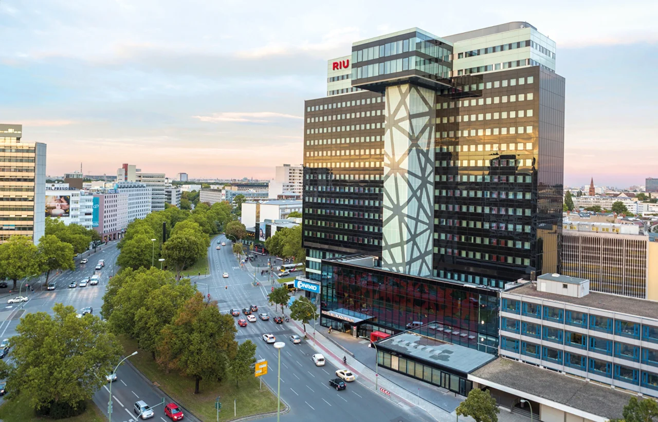 Berlin Kleisteck – Parking spaces & office